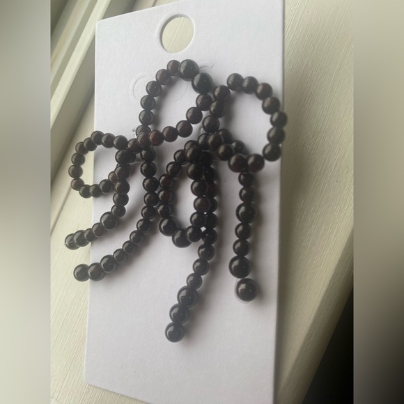 New COS Garnet Bow Beaded Earrings - Picture 6 of 10